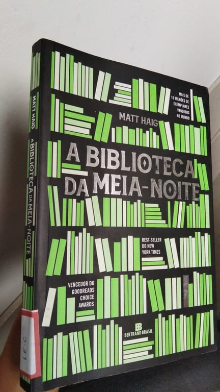 alternative text