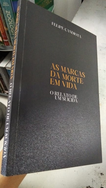 alternative text