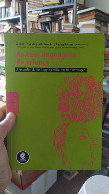 alternative text