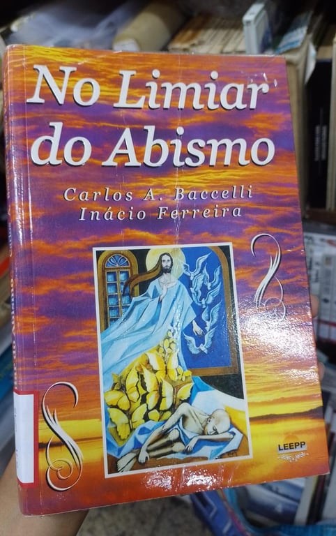 alternative text