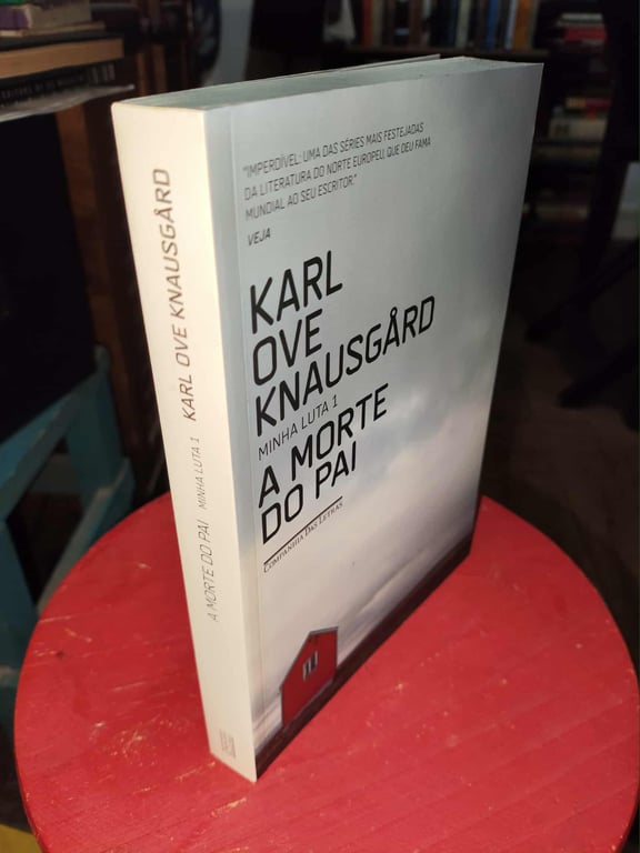 alternative text
