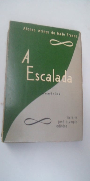 alternative text