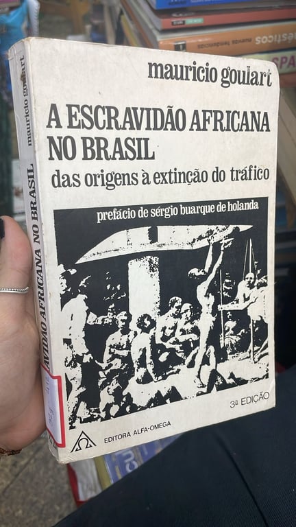 alternative text