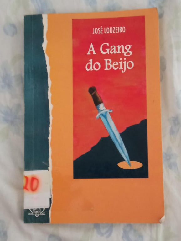 alternative text