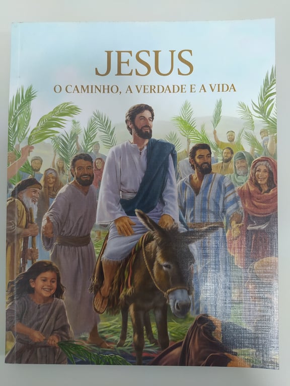 alternative text