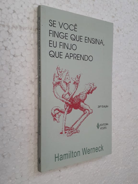 alternative text