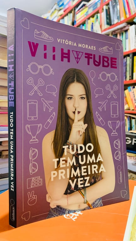 alternative text