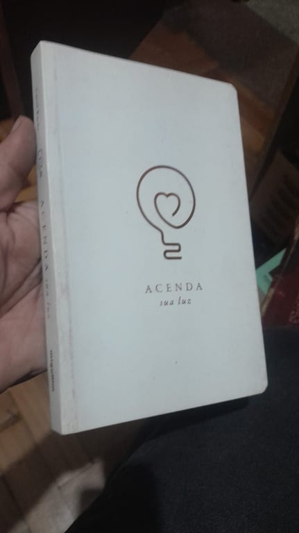 alternative text