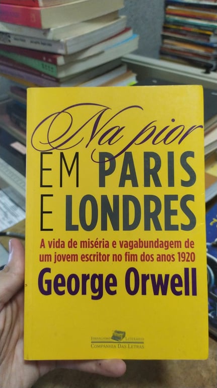 alternative text