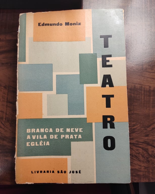 alternative text