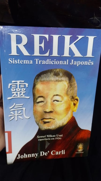 alternative text