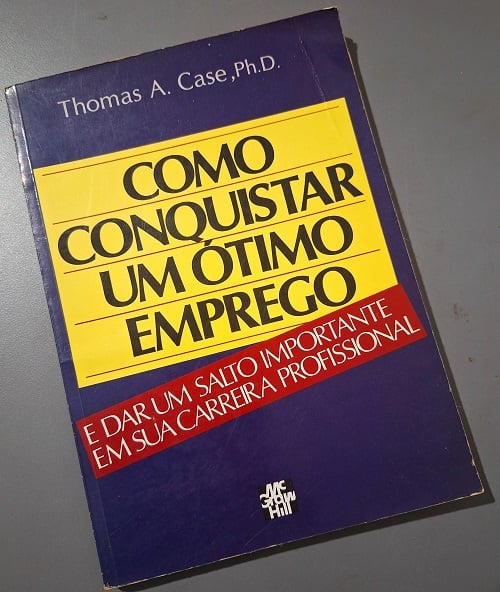 alternative text