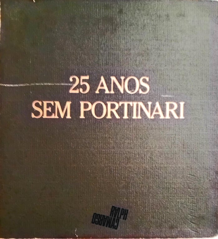 alternative text