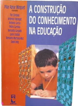 alternative text