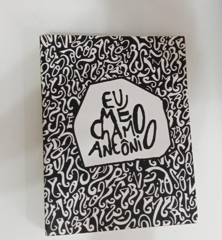 alternative text