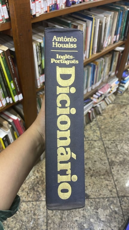 alternative text