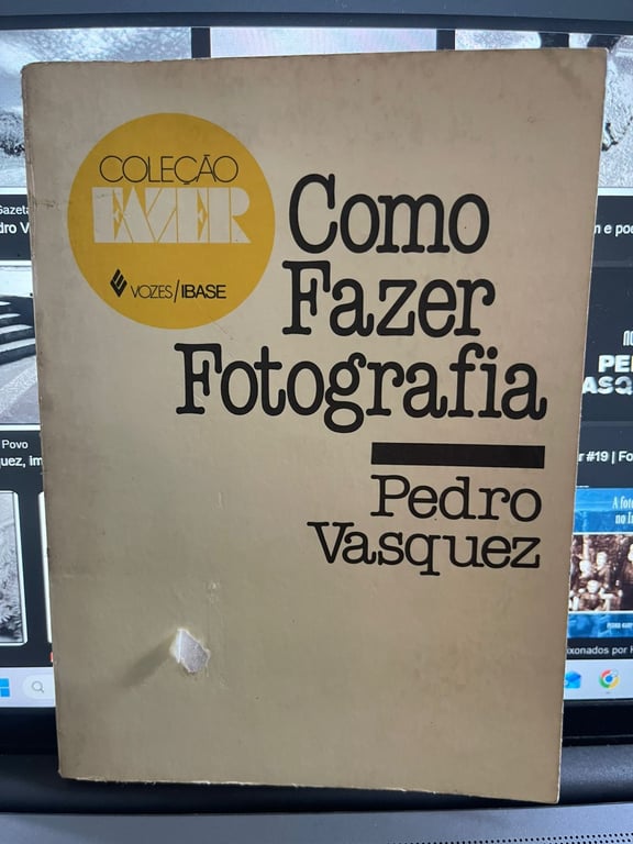 alternative text