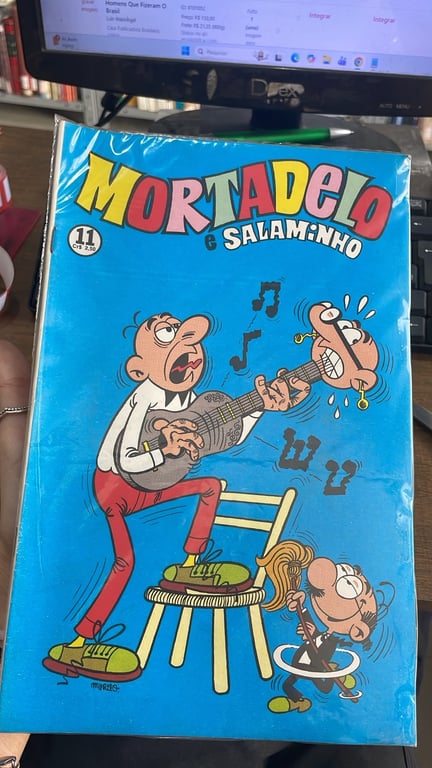 alternative text