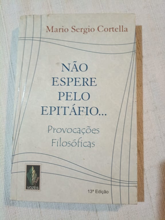 alternative text