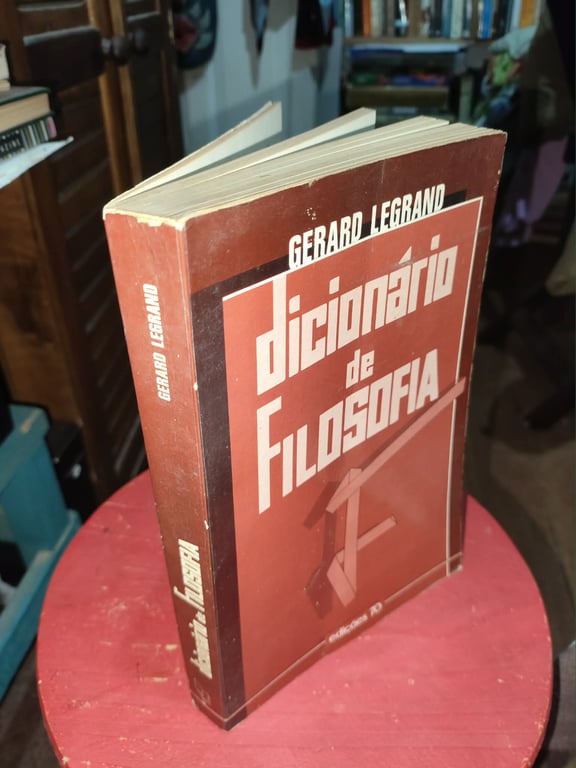 alternative text