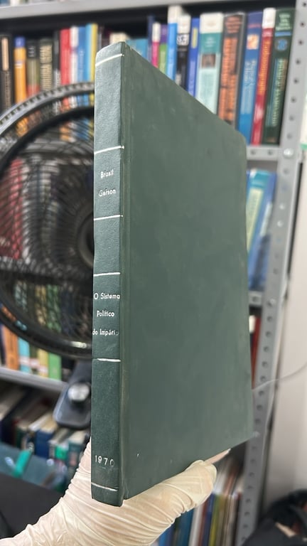 alternative text