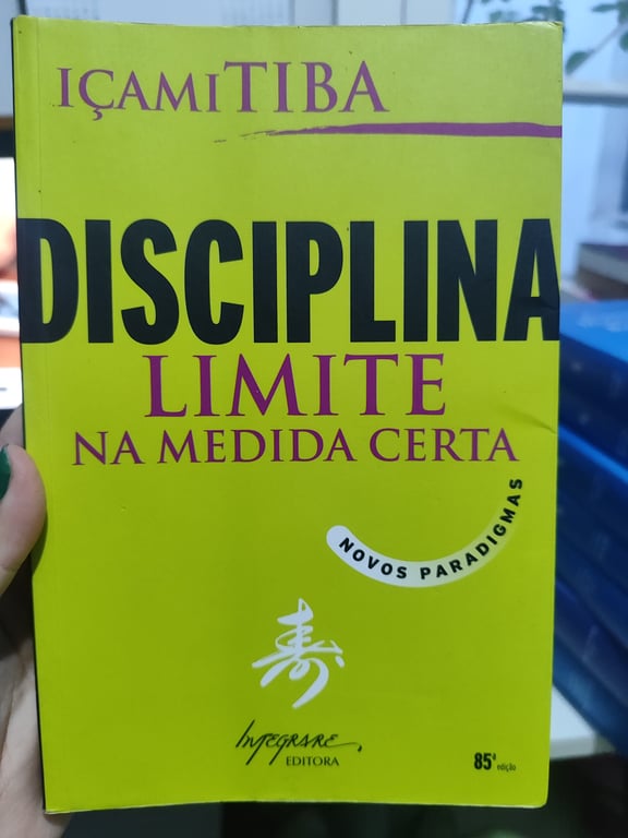 alternative text