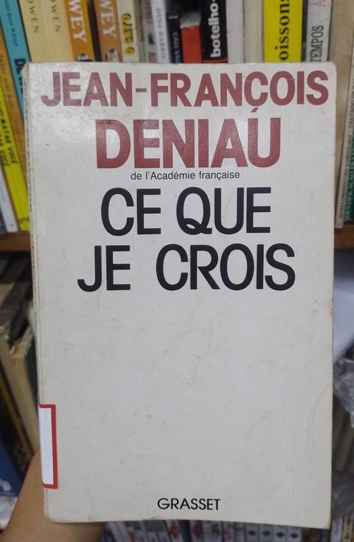 alternative text