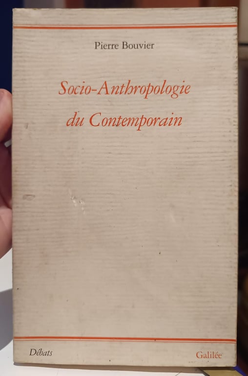 alternative text