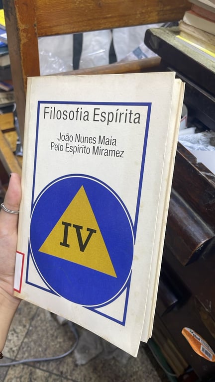 alternative text