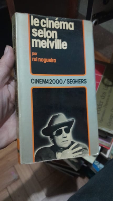 alternative text