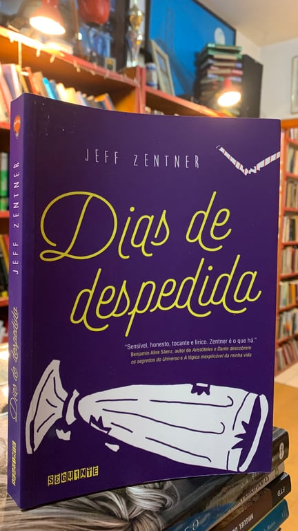 alternative text