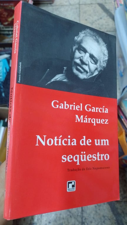 alternative text