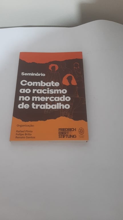 alternative text