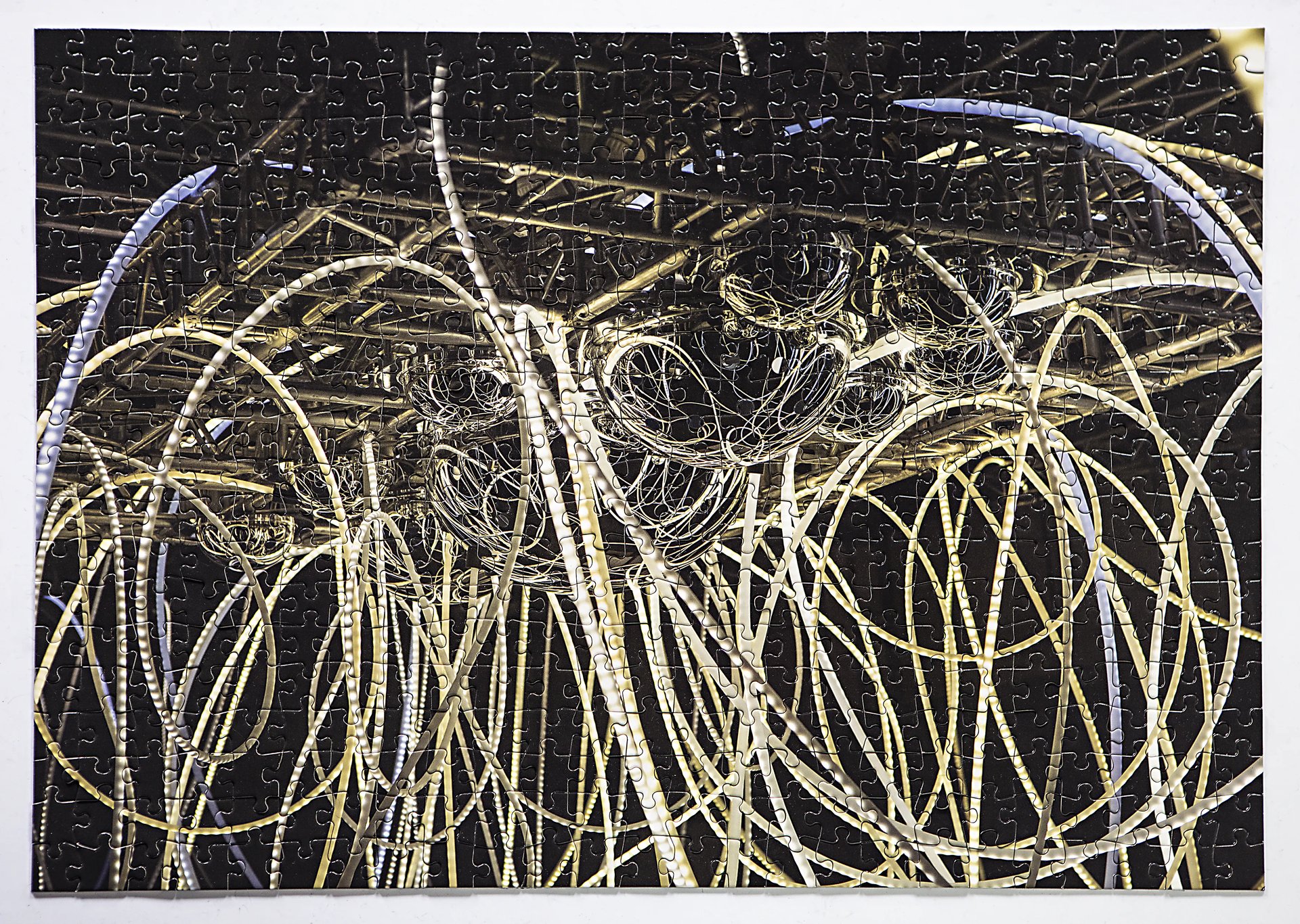 Grimanesa Amoros GOLDEN CONNECTION