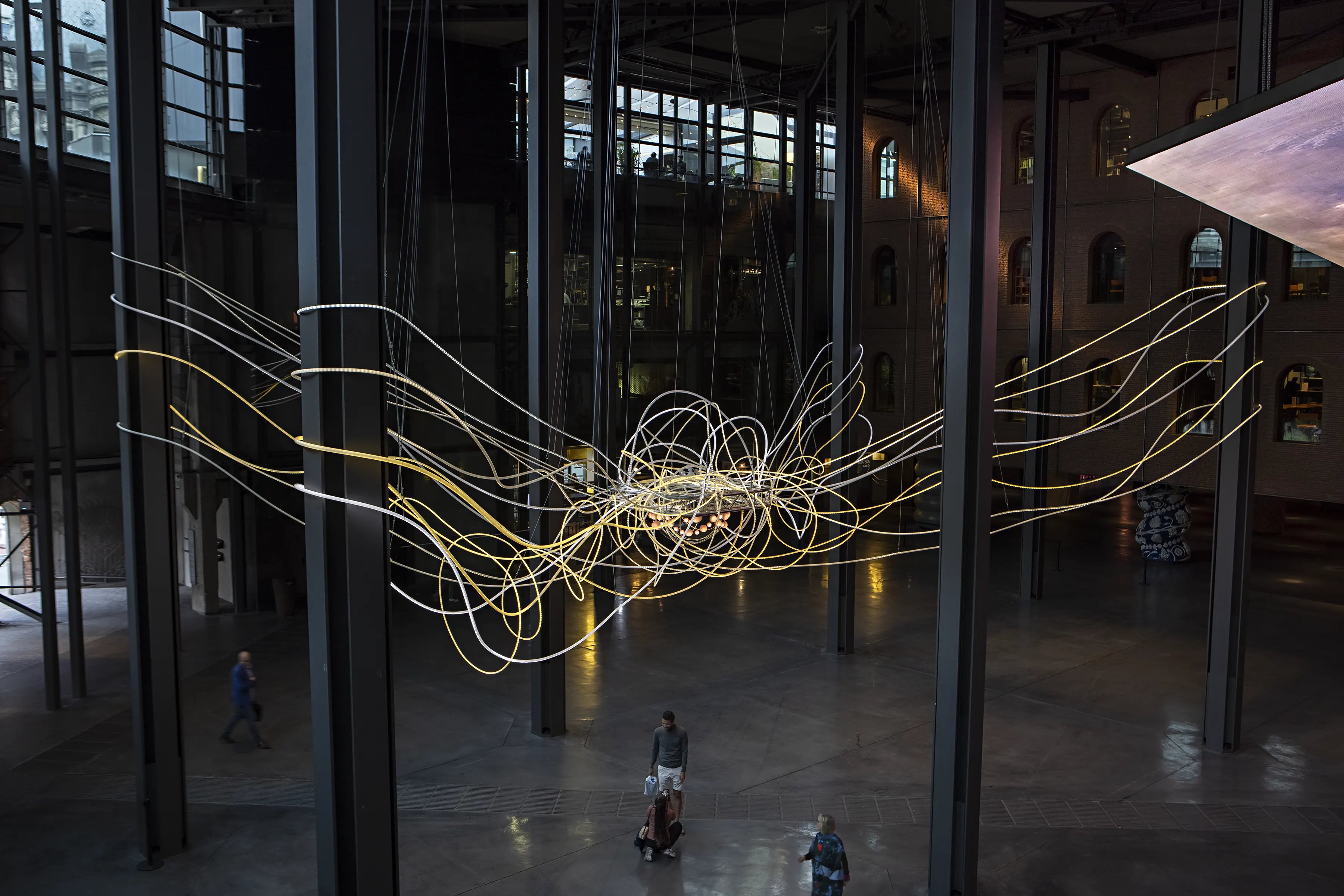 Grimanesa Amoros SCIENTIA light installation on the ILUMINET article