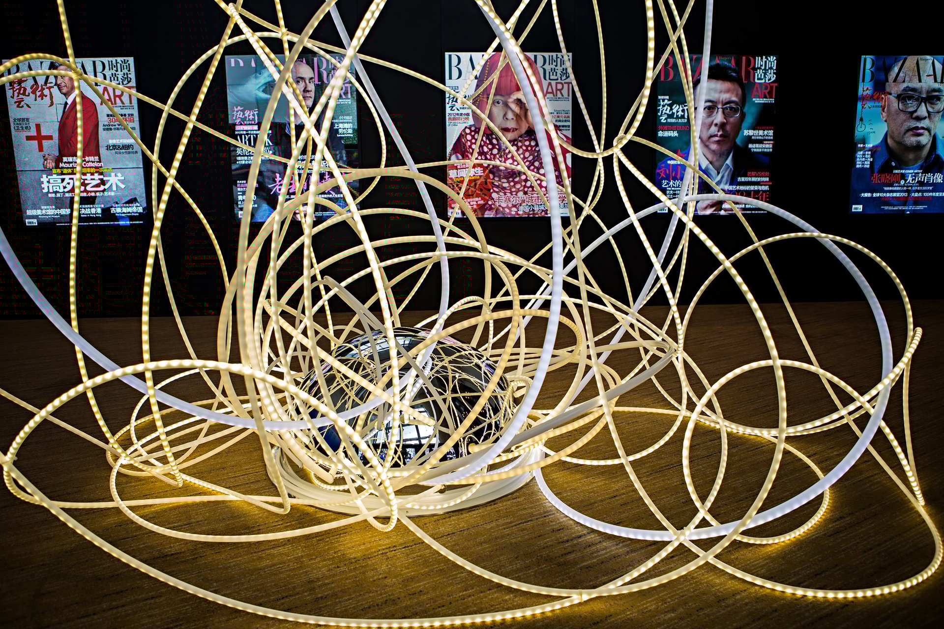 Grimanesa Amoros GOLDEN CONNECTION