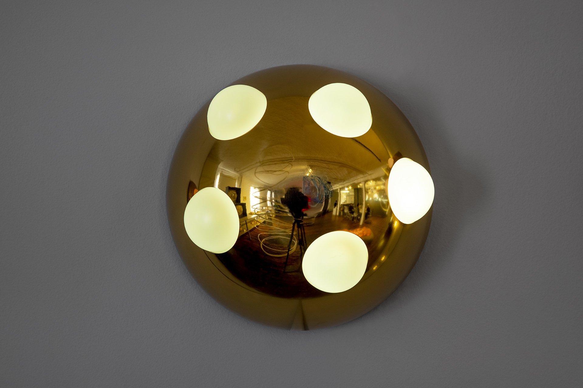 Grimanesa Amoros GOLDEN CAPPED WAVES #2