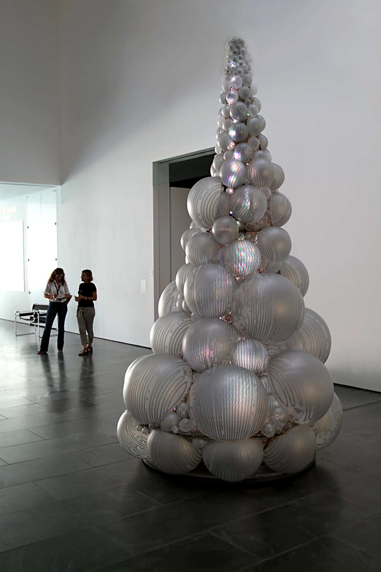 Grimanesa Amoros UROS HOUSE