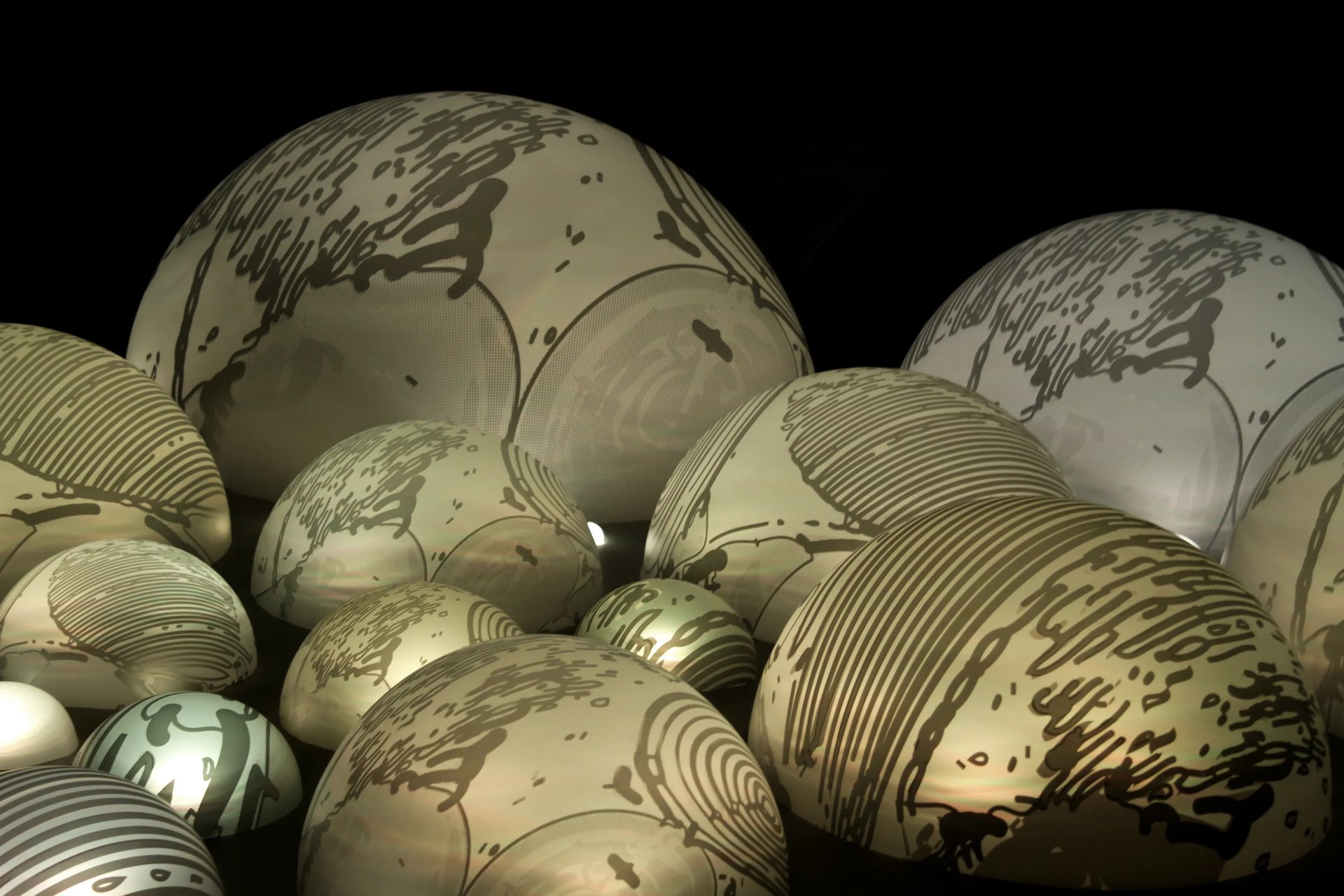 Grimanesa Amoros UROS ISLAND