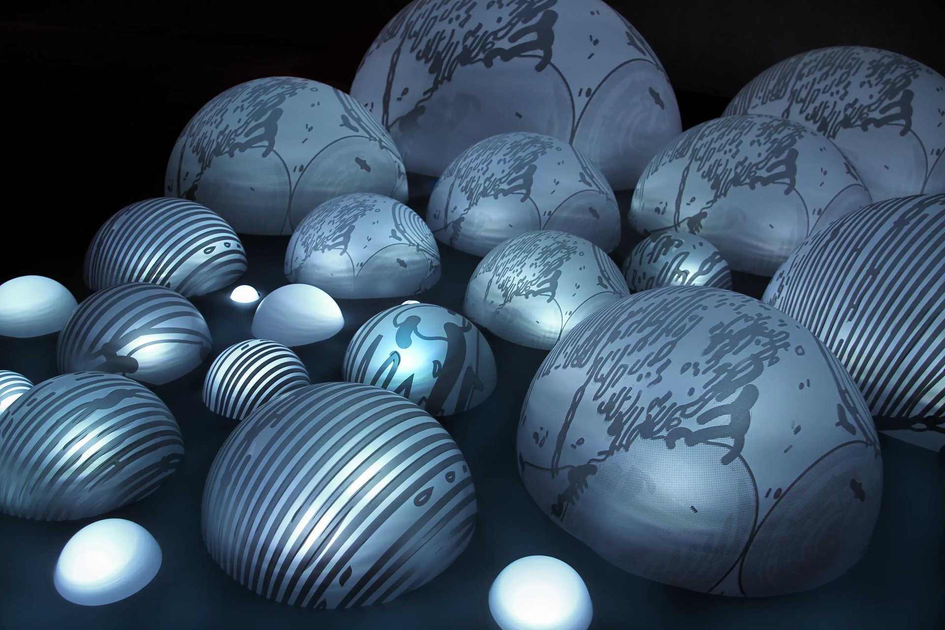 Grimanesa Amoros UROS ISLAND