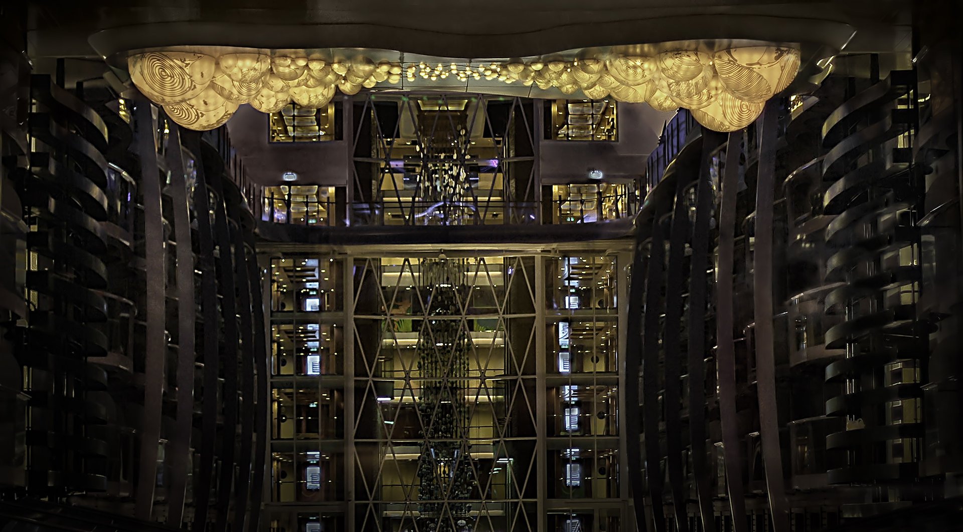 Grimanesa Amoros RACIMO