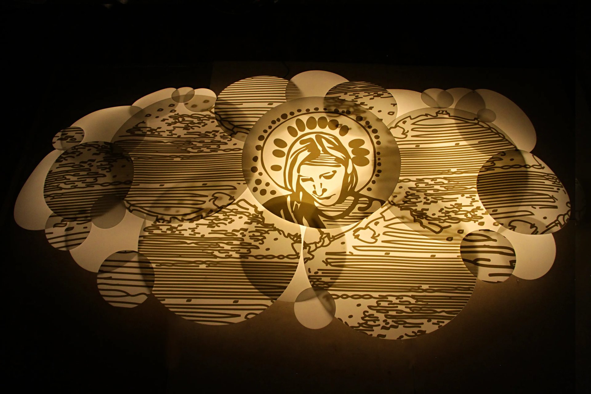 Grimanesa Amoros GOLDEN UROS