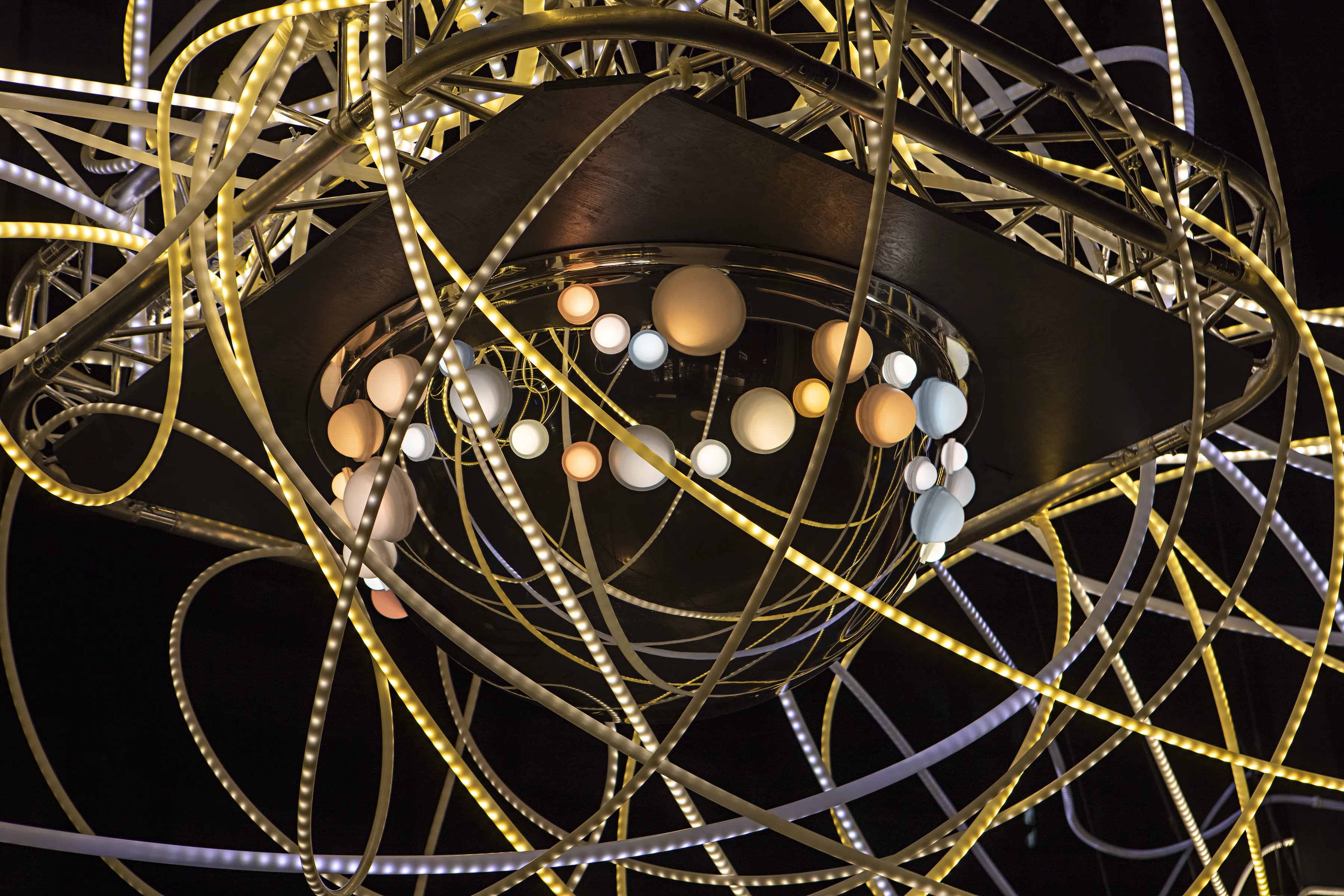 Grimanesa Amoros SCIENTIA light installation on the ILUMINET article