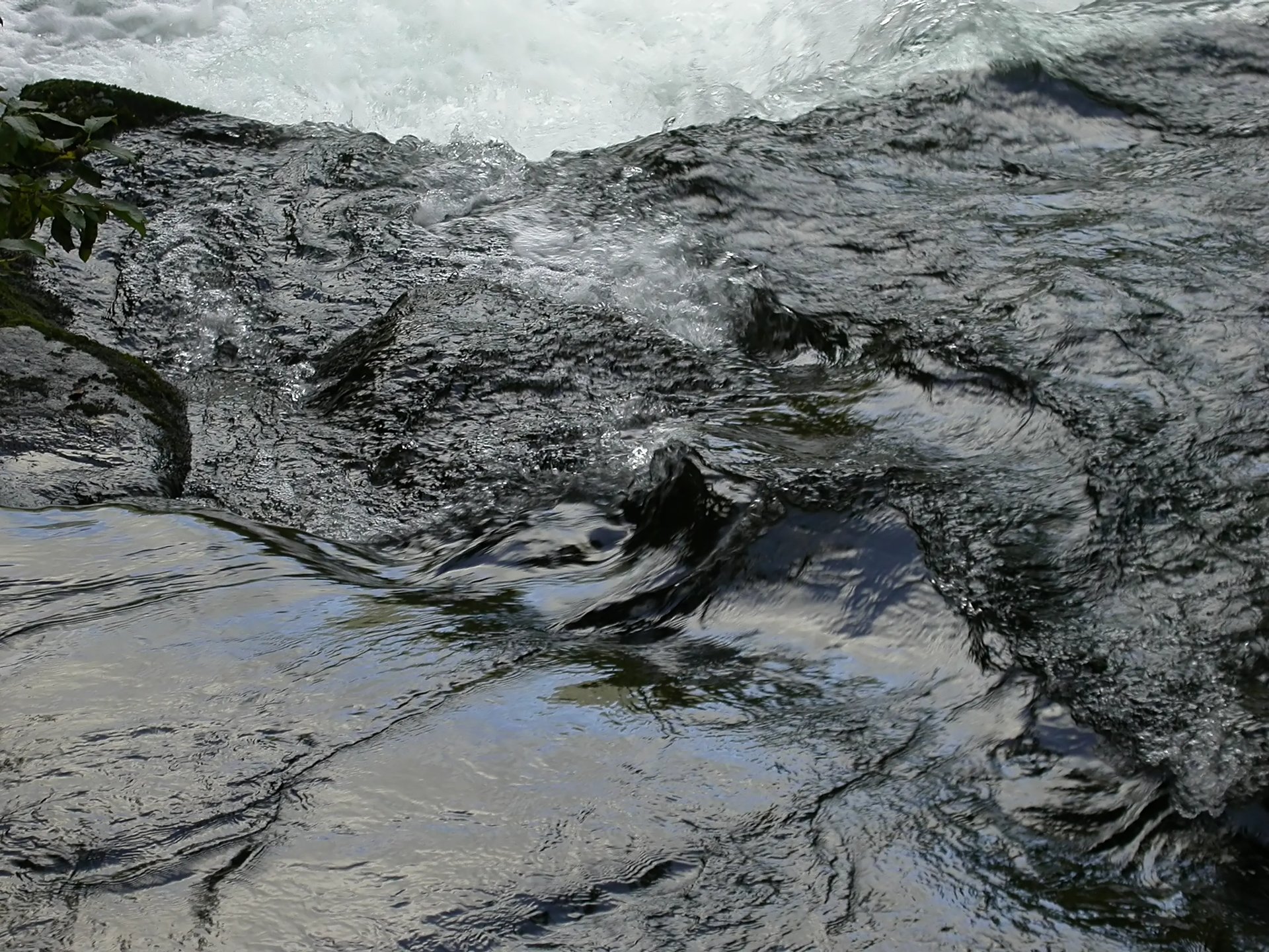 Grimanesa Amoros BETWEEN HEAVEN AND EARTH