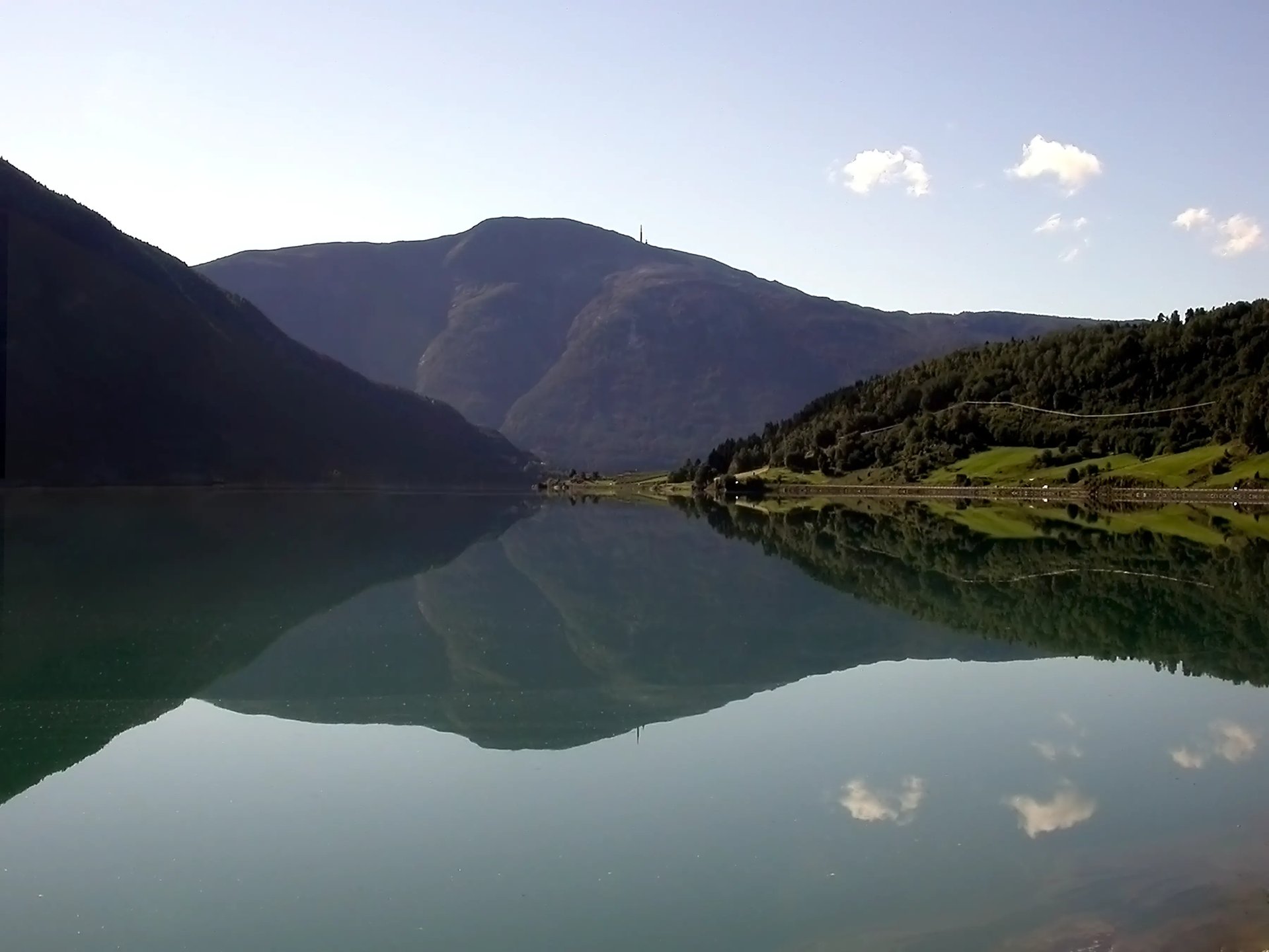 Grimanesa Amoros BETWEEN HEAVEN AND EARTH