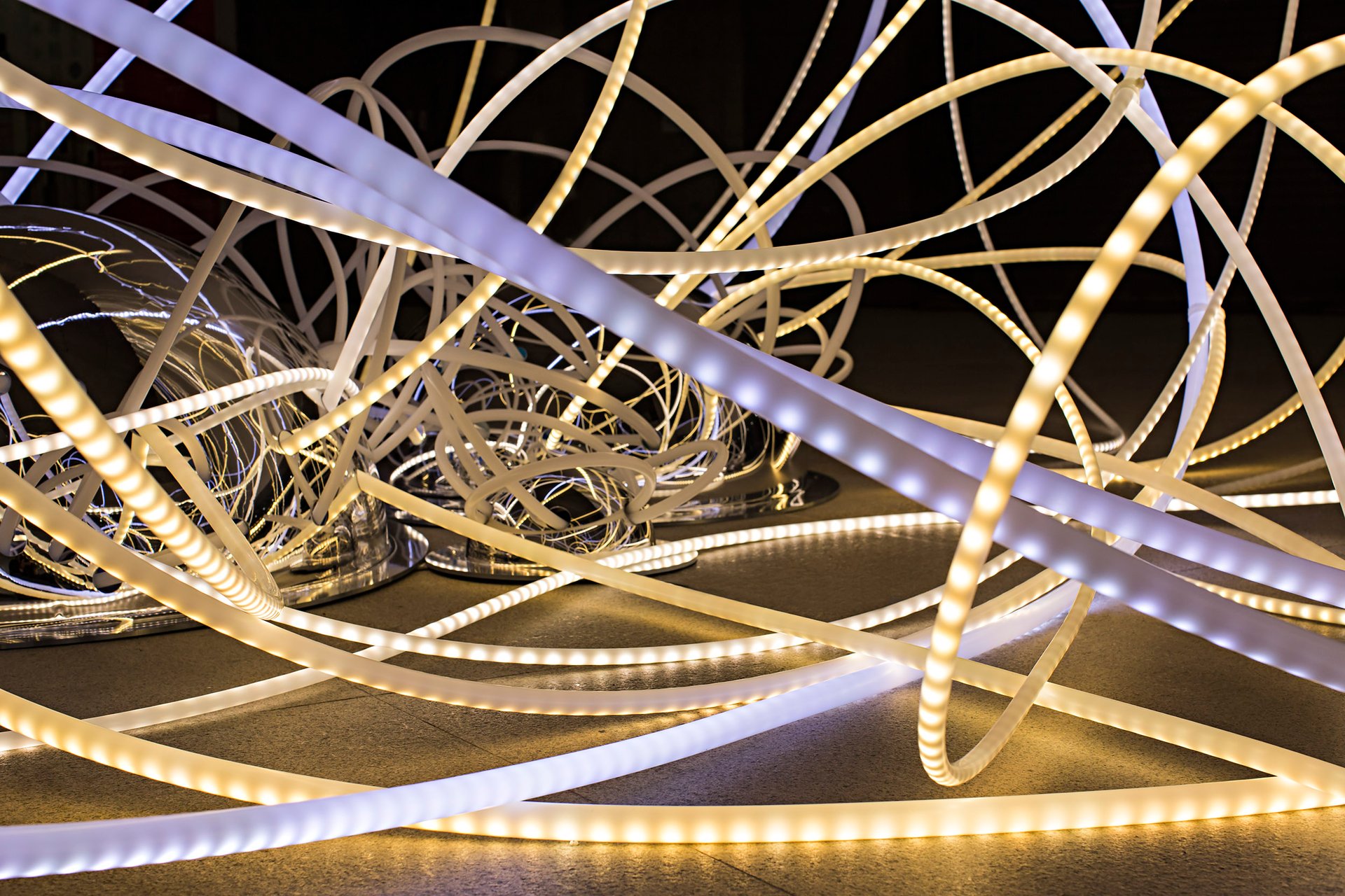 Grimanesa Amoros THE MIRROR CONNECTION