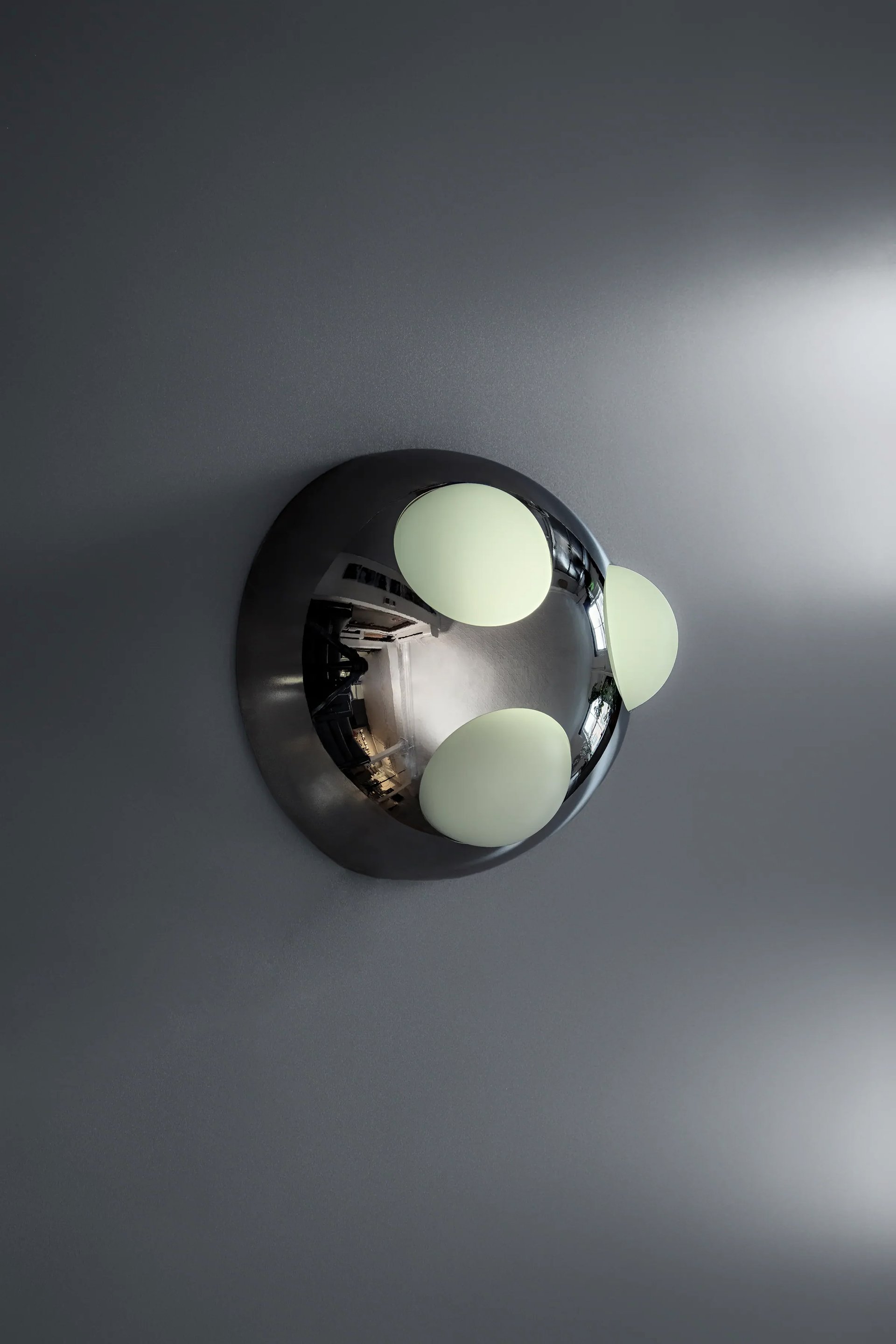 Grimanesa Amoros Capped Waves light installation