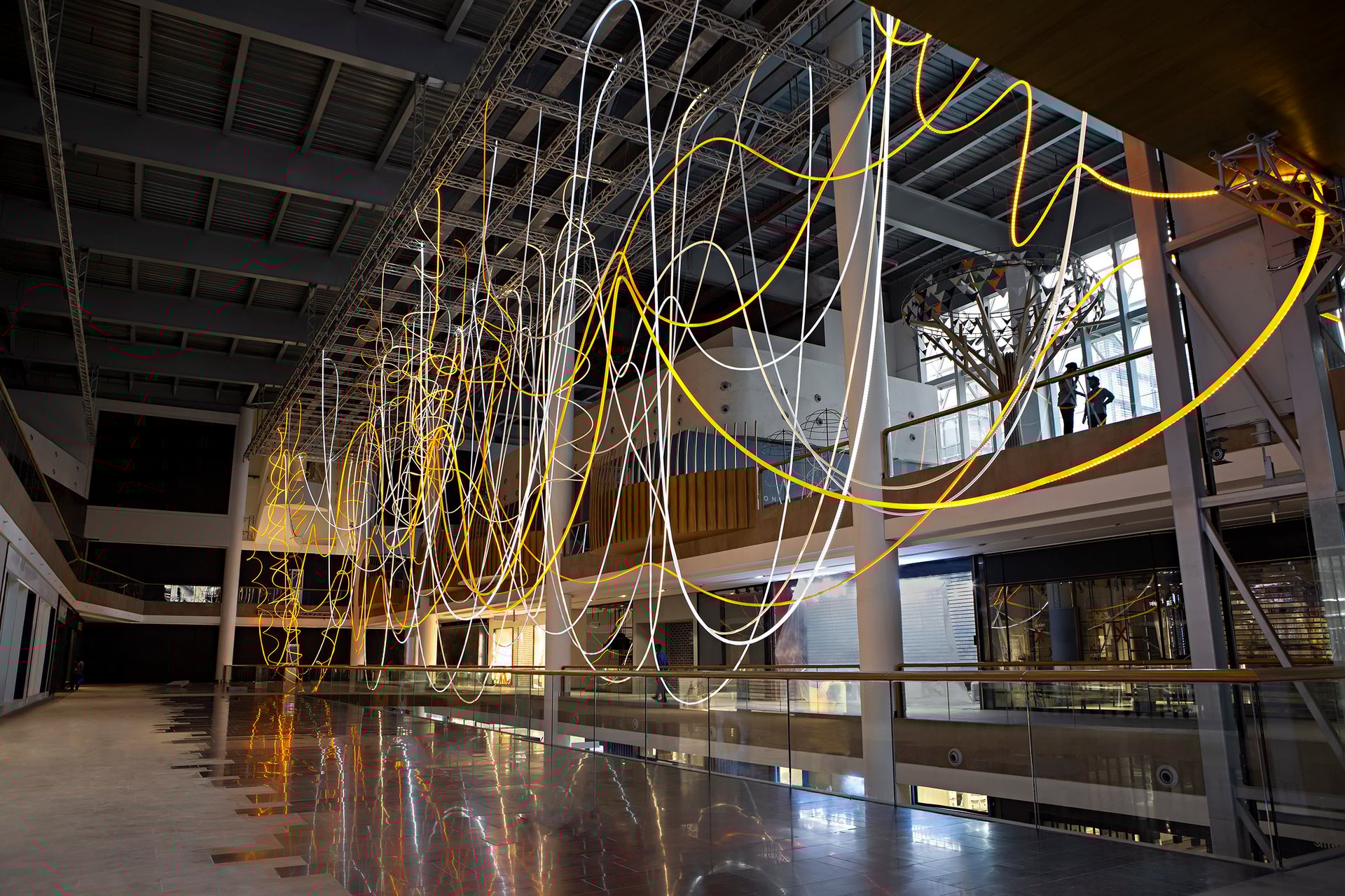 Grimanesa Amoros GOLDEN ARRAY