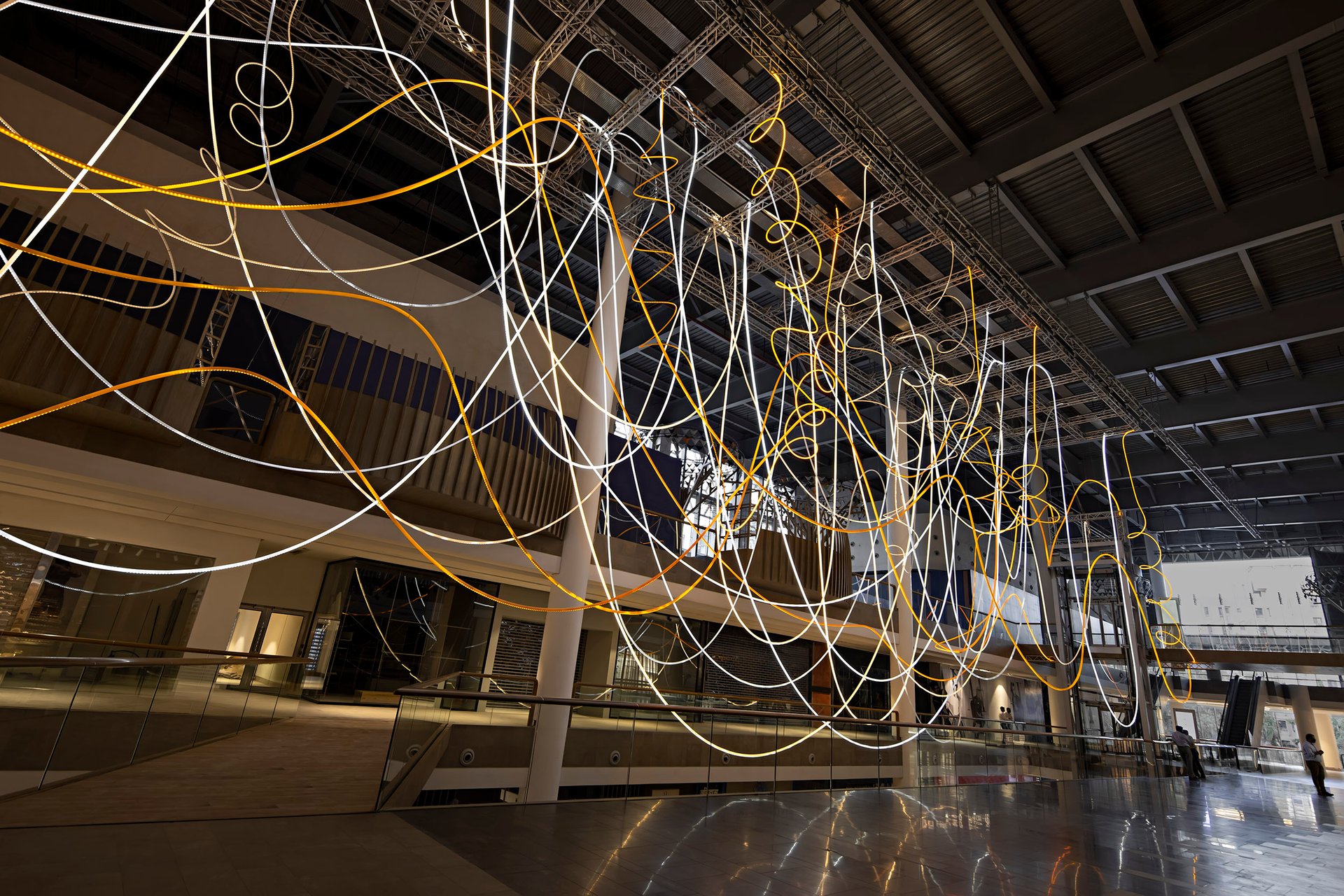 Grimanesa Amoros GOLDEN ARRAY