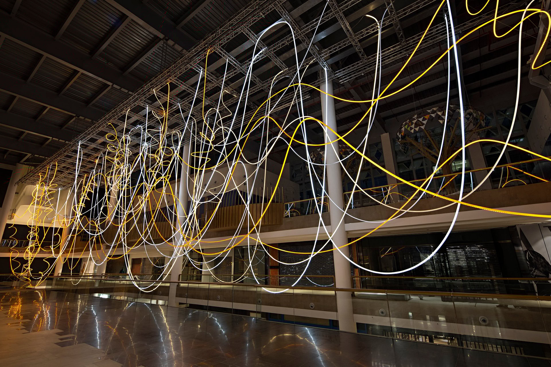 Grimanesa Amoros GOLDEN ARRAY